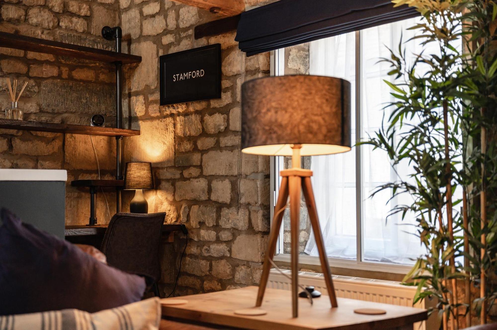Luxury Town Centre Loft Apartment In Converted Granary Stamford Dış mekan fotoğraf